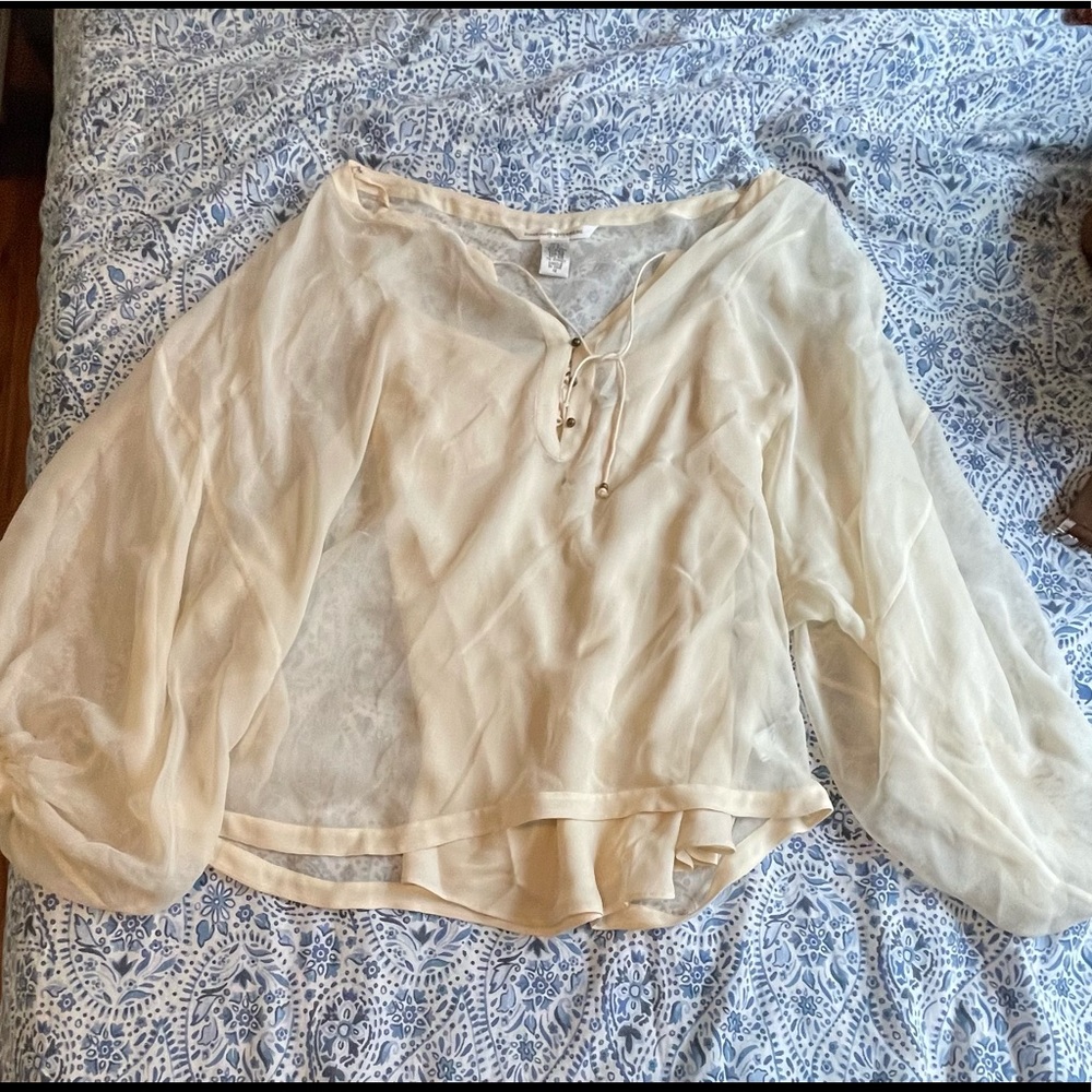 Diane Von Fursetenburg white blouse